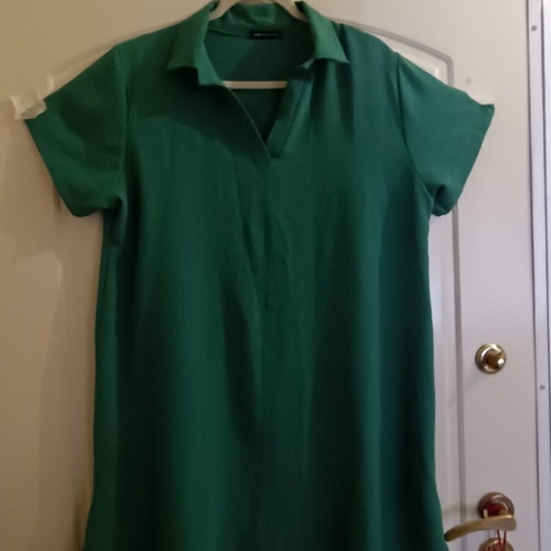 Women's green shirt dress like new, size XL, made in Italy