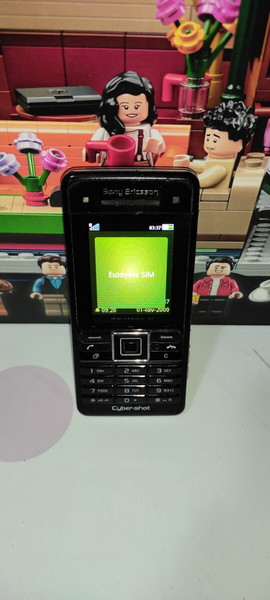 Sony Ericsson Cyber-shot C902