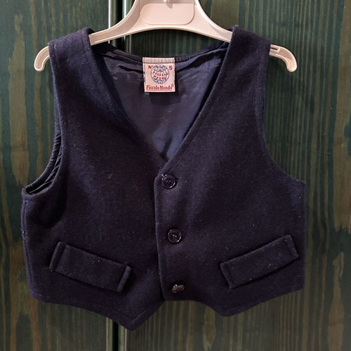 Children's winter vest dark blue size 5 like new