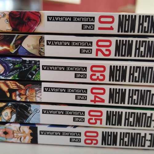 One Punch Man manga volumes 1-6 like new, English