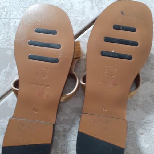 Zeus+Dione sandals size 38 like new beige and gold