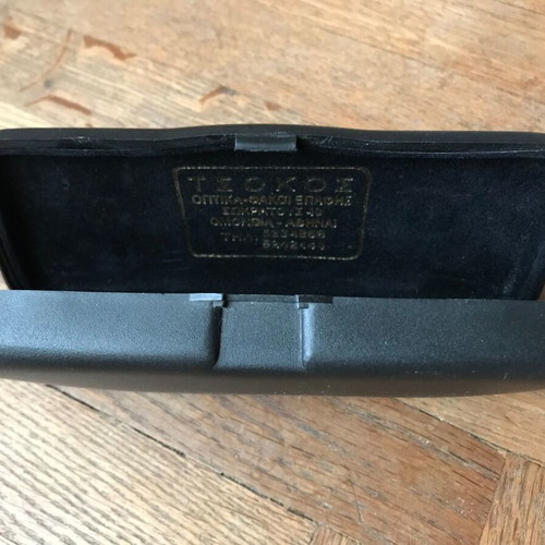 Hard plastic glasses case like new, retro, black