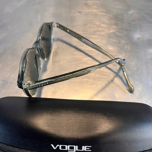 Vogue VO5327S 282071 sunglasses like new, transparent grey and dark green