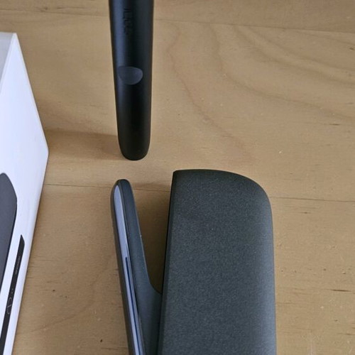 IQOS ILUMA like new, in excellent condition
