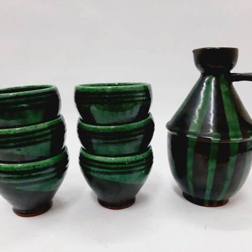 Troyan Ceramic Set like new, jug and 6 cups green and black glaze