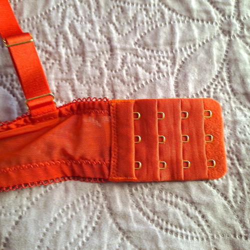 Red lace bra size 75E with adjustable straps