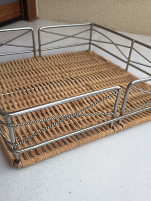 Inox tray with wicker used, 25 cm side