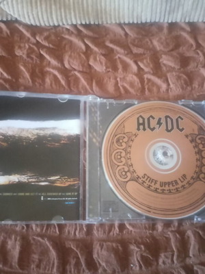 AC/DC Stiff Upper Lip CD like new, metal