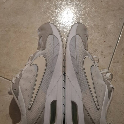Παπούτσια Nike Air 43 ελαφρώς χρησιμοποιημένα, άσπρα αθλητικά