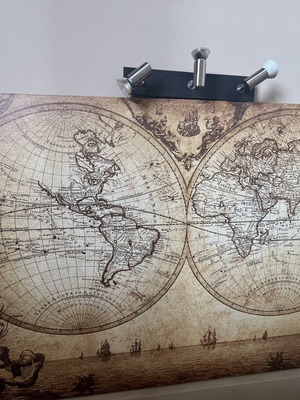 Large decorative wall art like new, 1.5x1 m
