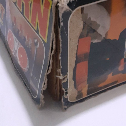 Kamco Saturn TV Robot used with worn box