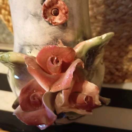 Vintage gypsum flowers used with faience vase