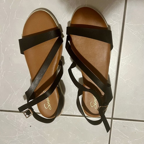 New black platform sandals, size 39, with box