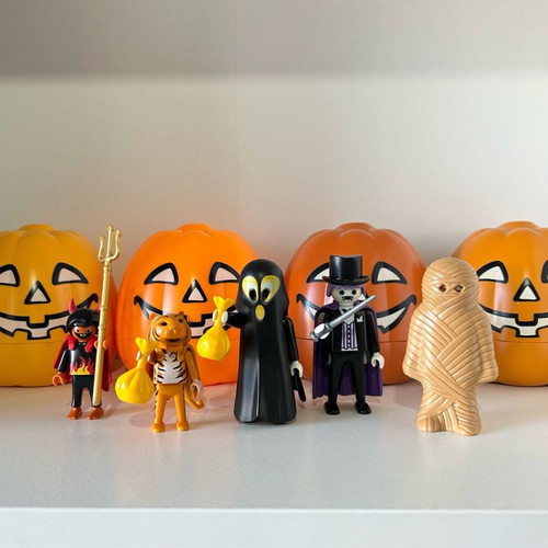 Playmobil Halloween vintage set 4770-4773 like new