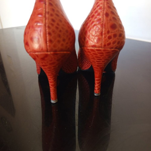 Zara red pumps like new, size 37