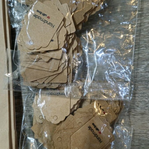 Pack of 20 paper bags and 300+ paper tags new