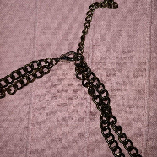 Necklace like new, blue