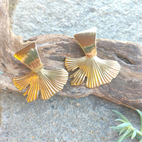 Earrings new, brass and stainless steel, stud