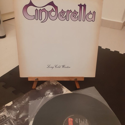 Cinderella Long Cold Winter LP album used, Greek pressing with insert