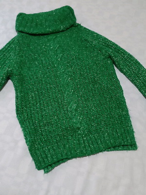 Pullover warm, thick knit, size M-L, turtleneck style, looks handmade