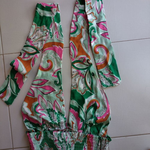 Top new green, size L