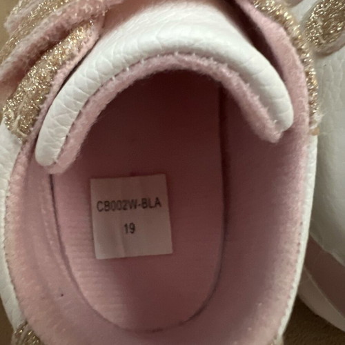 Orchestra Baby Shoes No. 19 White Pink with Gold Glitter like new