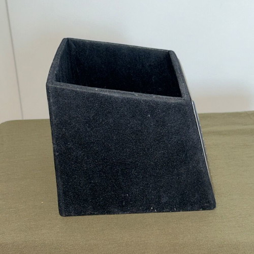 Silver 925 office holder with velvet and embossed Greek meander