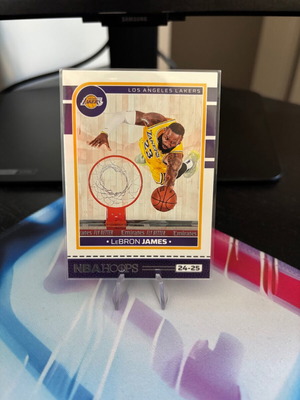 2024-25 Panini NBA Hoops LeBron James #18 card like new