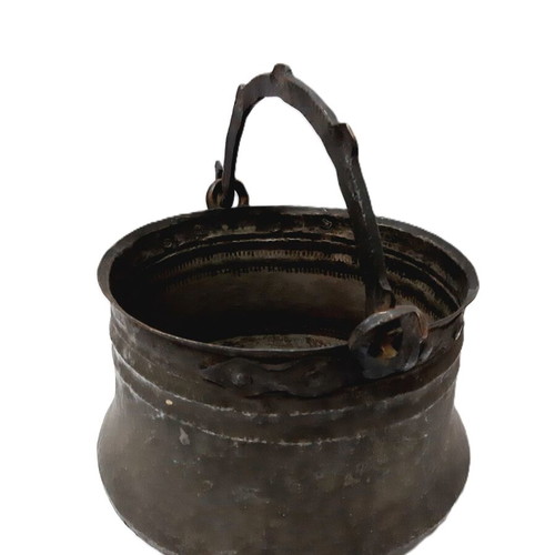 Antique Copper Cauldron 19th Century Hand-Hammered Used