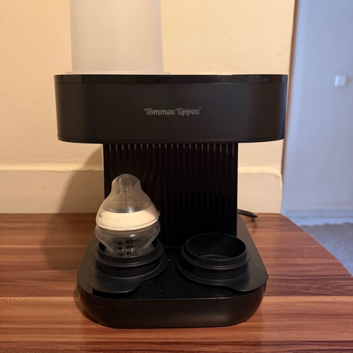 Tommee Tippee Perfect Prep Pro Milk Bottle Maker, like new