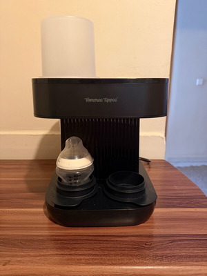 Tommee Tippee Perfect Prep Pro Milk Bottle Maker, like new