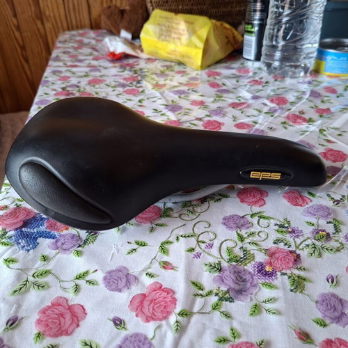 Bicycle Saddle used with EPS Technology by Selle Royal