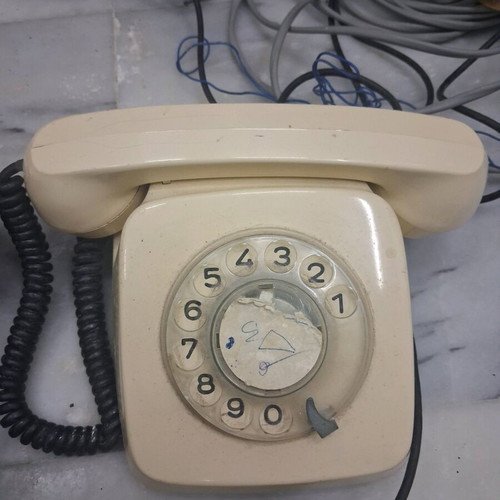 Collectible telephones used, set of 4 from 1960s to 1980s