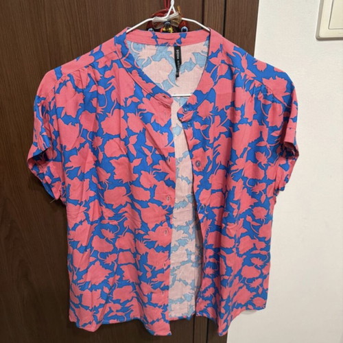 Floral short sleeve shirt, multicolor