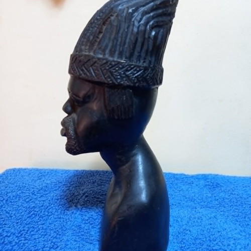 Handmade ebony wood bust vintage African sculpture used