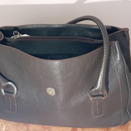 Lamarthe authentic leather shoulder bag, brown