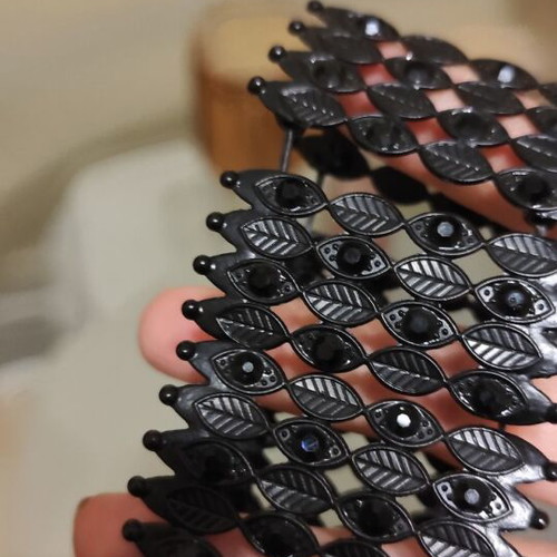 Metal black elastic bracelet like new