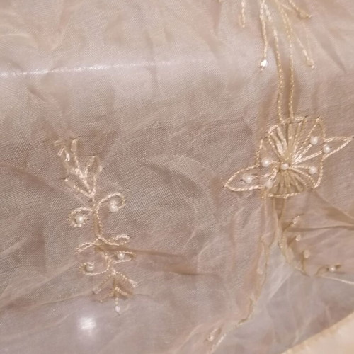 Pure silk Indian tablecloth 1x1 m, new