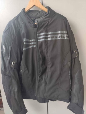 RICHA Motorcycle Jacket like new, waterproof with removable inner lining