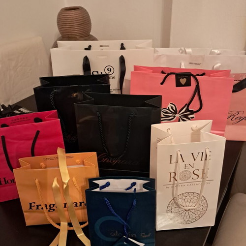Branded packaging bags, all in very good condition