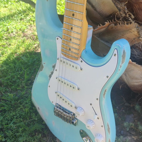 Schecter California Vintage Series electric guitar with relic look