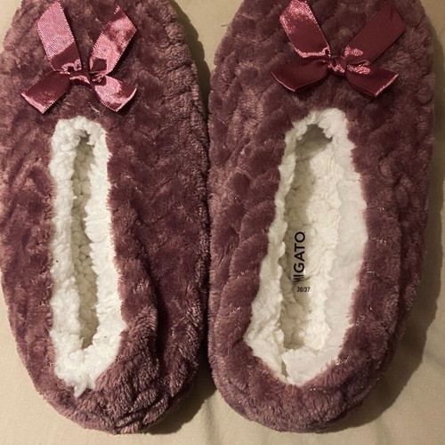 Migato winter house slippers new, purple with anti-slip sole