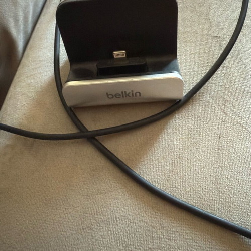 Belkin charging dock used, gray color with lightning (F8J008cw)