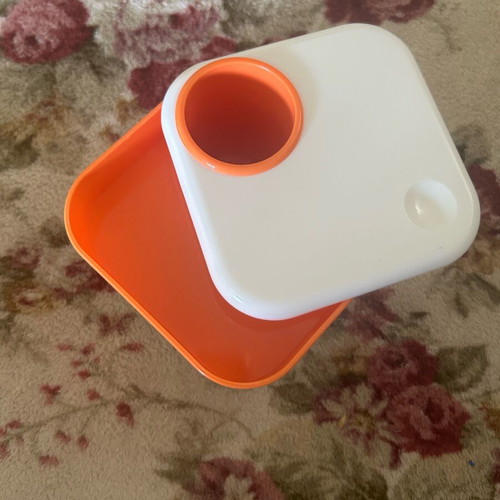 Pencil holder with rotating compartments like new, 10x10 cm