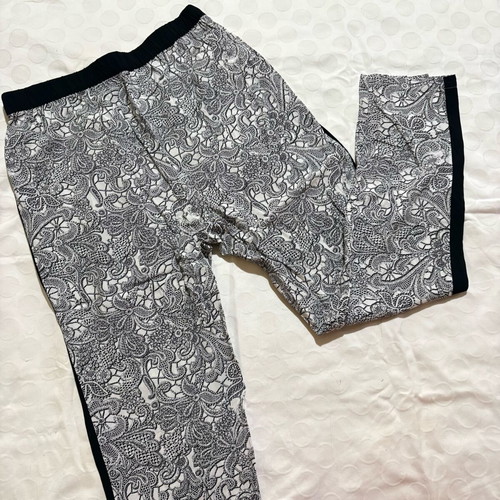 Sisley printed pants like new, high waist, sizes S/M