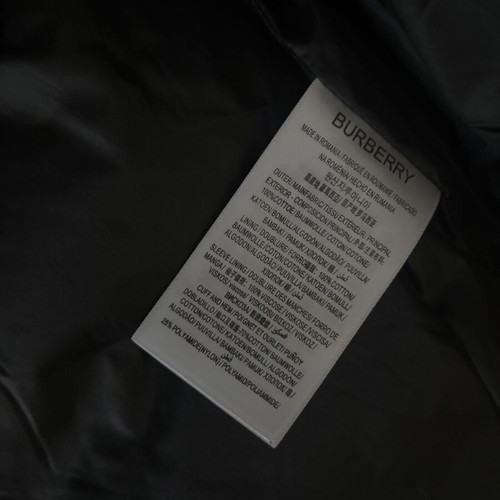 Burberry puffer jacket 2 in 1 black, brand new, size L