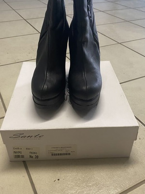 Sante black platform ankle boots size 39 used