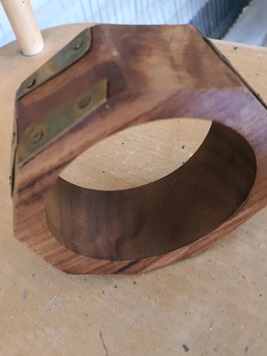 Wooden bracelet with bronze decoration like new, brown