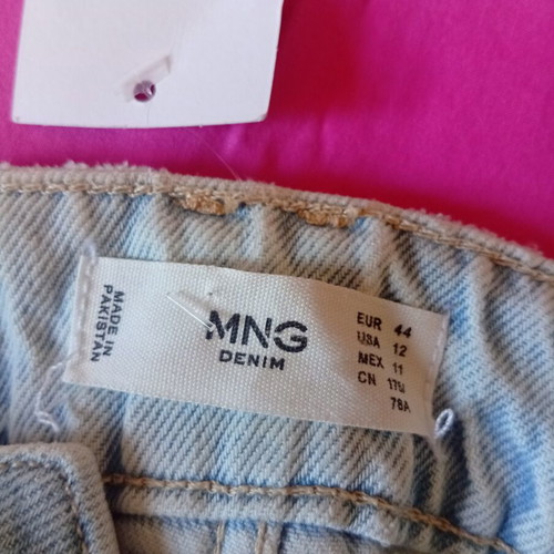 Mango Cropped Jeans new, size 44, bleached denim