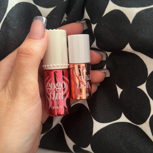 Benefit lip tint new set gogo tint and mini cha cha tint